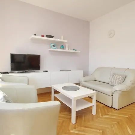 Apartmán With Parking Space Baska, Krk - 18861